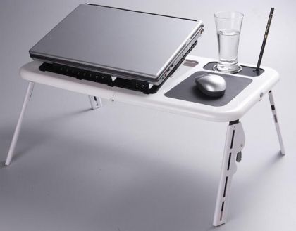 Маса за лаптоп с  охладител E-table