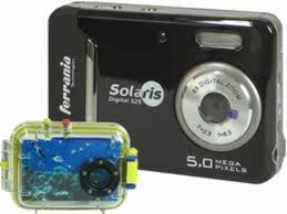 Дигитален фотоапарат за подводни снимки 